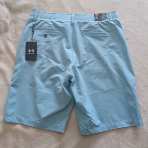 Under Armour Match Play Vented Golf Shorts Men's Size 34 Blue / Green NEW